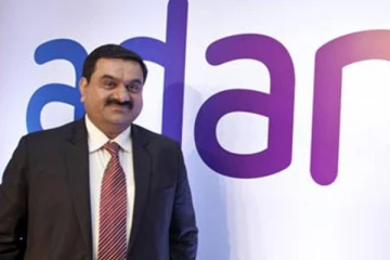 கொழும்புத்  துறைமுகத்தில் களமிறங்கும் அதானி