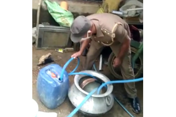 ඇදිරියේ සෝදිසියෙන් නිෂ්පාදනාගාර වලට සිදුවු දේ ... | Srilanka Exercise