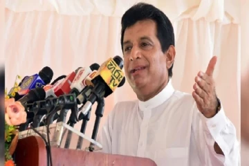 மூழ்கும் கப்பலில் ஏறும் அளவுக்கு முட்டாள்கள் இல்லை -சஜித் அணி அரசுக்கு சவால்