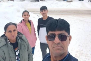 தண்ணீர் என்றாலே மரண பயம்: கனடா எல்லையில் மரணமடைந்த இந்திய புலம்பெயர் குடும்பத்தின் பின்னணி