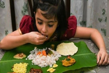 இந்த திசையில் சாப்பிட்டால் ஆபத்தா? தினமும் உணவை எப்படி சாப்பிட வேண்டும்?