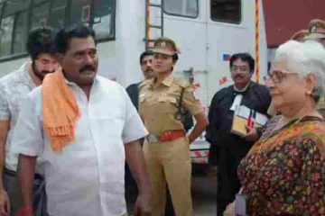 ஆயுள் தண்டனை கிடைத்தும் திருந்தாத குணசேகரன், என்ன சொன்னார் தெரியுமா... எதிர்நீச்சல் சீரியல் இன்றைய எபிசோட்