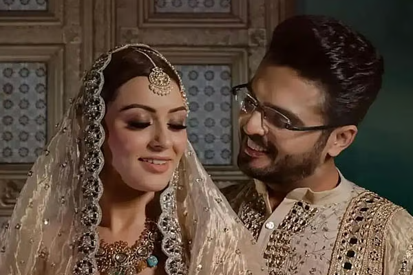 கணவரை பிரிந்த ஹன்சிகா.. விடுமுறை யாருடன் கழிக்கிறார் பாருங்க | Hansika Motwani Lives Separate From Husband