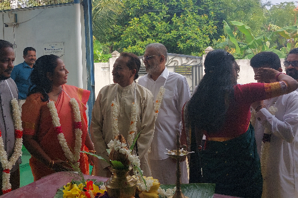 யாழ் நல்லூரில் இன்று திறக்கப்பட்ட எதிர்க்கட்சியின் பிரதான அலுவலகம்! | Sri Lanka Opposition Party Opened Jaffna Office