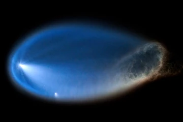 விண்வெளியில் ஜெல்லி மீன்! வானத்தை ஒளிரச்செய்த SpaceX ரொக்கெட்., ஓர் வித்தியாசமான நிகழ்வு