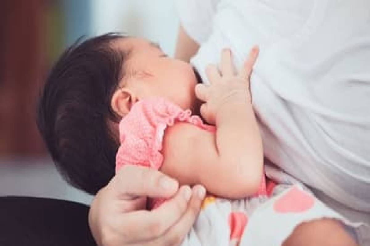 உலக தாய்ப்பால் வாரம் 2026: குழந்தைக்கு முதல் தடுப்பூசியான சீம்பாலின் முக்கியத்துவம்! | World Breastfeeding Week Benefits Of Colostrum உலக தாய்ப்பால் வாரம் 2026: குழந்தைக்கு முதல் தடுப்பூசியான சீம்பாலின் முக்கியத்துவம்! | World Breastfeeding Week Benefits Of Colostrum