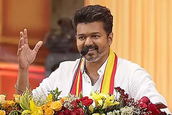 தவெக கட்சி விருப்பமனு! வெறும் 2 மணிநேரத்தில் நிறுத்தப்பட்டது ஏன்? | Tvk Issue Application First Day 50 Thousand Member