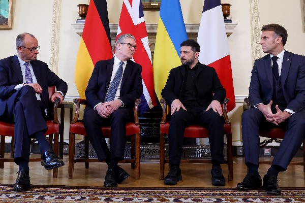 லண்டனில் சந்தித்துக் கொண்ட ஐரோப்பிய தலைவர்கள்: ரஷ்யா மீது அழுத்தத்தை அதிகரிக்க உறுதி | Eu Leaders Vow To Increase Pressure On Russia லண்டனில் சந்தித்துக் கொண்ட ஐரோப்பிய தலைவர்கள்: ரஷ்யா மீது அழுத்தத்தை அதிகரிக்க உறுதி | Eu Leaders Vow To Increase Pressure On Russia