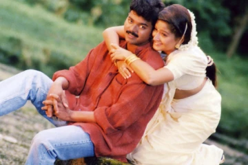 'உன்னை நினைத்து' பாடலில் விஜய்.. முழு வீடியோ! சூர்யாவுடன் compare பண்ணாதீங்க ப்ளீஸ்