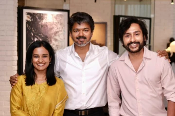 கருப்பு படம் தொடங்கியதே இவரிடம் இருந்து தான்.. CM விஜய்யை சந்தித்த RJ பாலாஜி