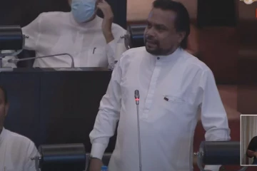 ரணில் விக்ரமசிங்க வானிலை மைய அறிவிப்பாளராக செயற்படுகிறார்! விமல் வீரவன்ச