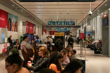 கனடாவில் ரயில் பணியாளர்களின் போராட்டம் கைவிடப்பட்டது