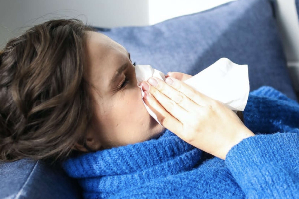 சுவிட்சர்லாந்தில் அசாதாரணமான அளவில் பரவும் ப்ளூ தொற்று | Flu Cases Explode