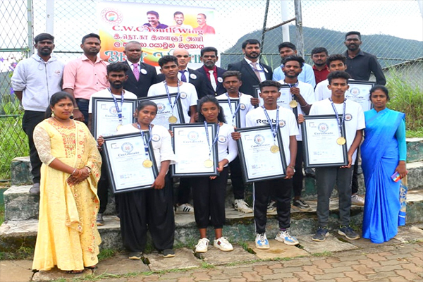 மலையக இளைஞர்கள் 24 மணிநேரம் நடனமாடி சாதனை (Video) | 24 Hour Dance Performance By Hill Youths