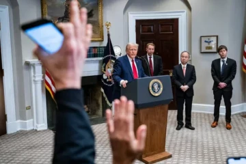 ஈரானுக்கு ஆயுதங்களை வழங்கும் நாடுகளுக்கு 50 வீத வரி - ட்ரம்ப் அதிரடி அறிவிப்பு