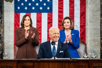 அமெரிக்காவில் ரஷ்ய விமானங்கள் பறக்க தடை: ஜனாதிபதி ஜோ பைடன் அதிரடி!