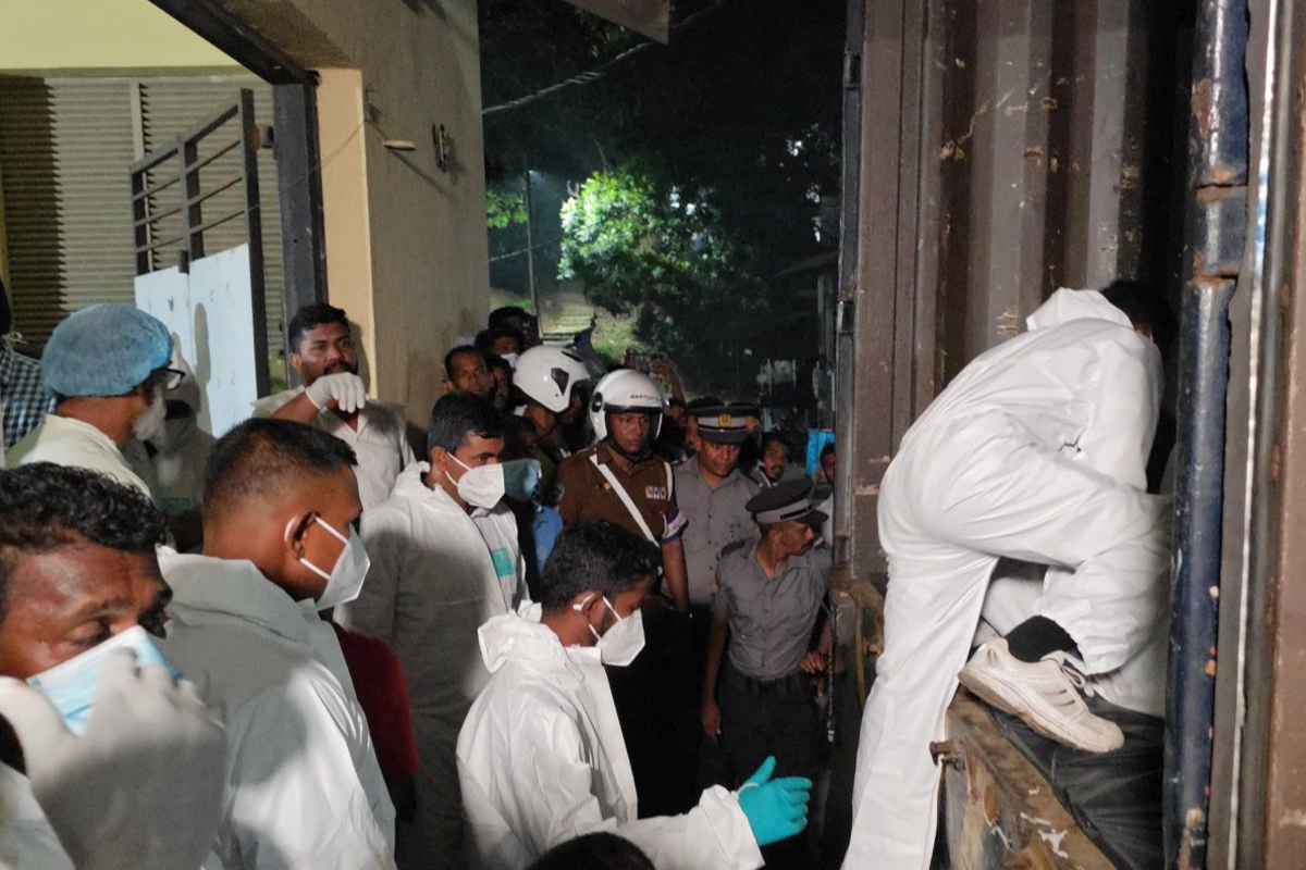 பாணந்துறை கடற்பரப்பில் உதவி கோரும் மற்றுமொரு ஈரான் கப்பல்; 300 சிறுவர்கள் தவிப்பதாக தகவல் | 2Nd Iran Ship Emergency Assistance Sri Lankan Sea