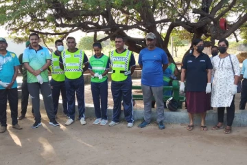 யாழ் பண்ணை கடற்கரையை சுத்தப்படுத்தும் பணி முன்னெடுப்பு