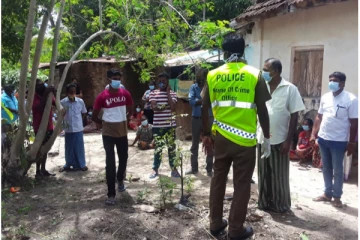 மதில் இடிந்து வீழ்ந்ததில் இளைஞர் பரிதாப  பலி; மட்டக்களப்பில் சோகம்