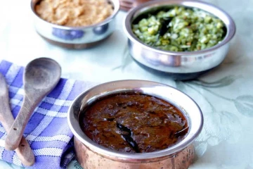 ஆந்திரா பூண்டு மிளகு கார குழம்பு ரெசிபி - ட்ரை பண்ணி பாருங்க - சுவையா, ஆரோக்கியமா இருக்கும்