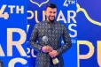 රන්ජන් යළිත් සම්මානයෙන් පිදුම් ලබයි - ජනප්‍රිය කලාකරුවන් සමඟ ගත් ඡායාරූප සමාජ මාධ්‍ය කළඹයි [VIDEO]