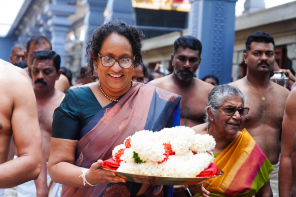 வரலாற்று பிரசித்திபெற்ற திருக்கேதீஸ்வரம் ஆலயத்தில் பிரதமர் ஹரிணி அமரசூரிய | Harini Amarasooriya At Thiruktheeswaram Temple