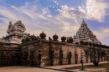 கோவில் நகரமான காஞ்சிபுரத்தில் பார்க்க வேண்டிய சிறந்த இடங்கள் - அவசியம் தெரிஞ்சுக்கோங்க!