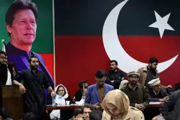 பாகிஸ்தான் பிரதமர் வேட்பாளர்; இம்ரான் கான் அதிரடி அறிவிப்பு - பரபரப்பு!