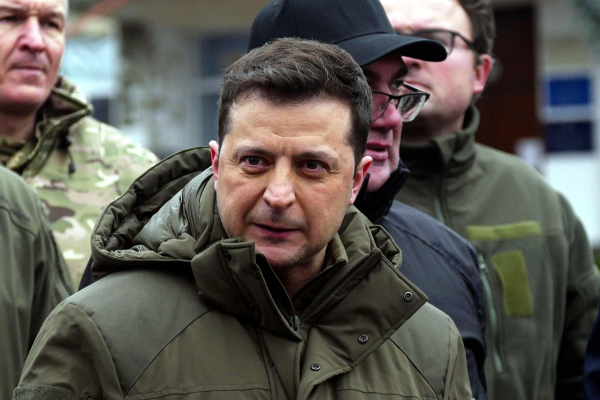 நாட்டை விட்டுக்கொடுக்க மாட்டோம் - உக்ரைன் அதிபர் திட்டவட்டம் - தமிழ்நாடு