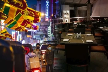 பிரபல ஹோட்டலில் வழங்கப்பட்ட விசேட பயிற்சி! நாட்டின் ஸ்திரத்தன்மைக்கு பாதிப்பை ஏற்படுத்த திட்டம்