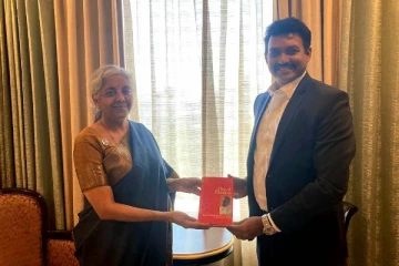 සෙන්දිල් තොණ්ඩමන් හා ඉන්දීය මුදල් අමාත්‍යවරිය අතර පැවති විශේෂ සාකච්ඡාව..