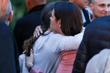 ட்ரம்ப் வரியில் இருந்து தப்பிக்க... கைதிகளை விடுவித்த ஐரோப்பிய நாடொன்றின் ஜனாதிபதி