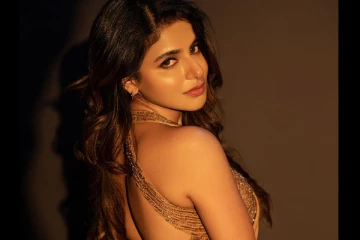 ஐஸ்வர்யா மேனனின் ஹாட் போட்டோஷூட்