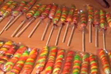 போதை கலந்த இனிப்புகள் பெருமளவில் மீட்பு - மாணவர்கள் இலக்கு