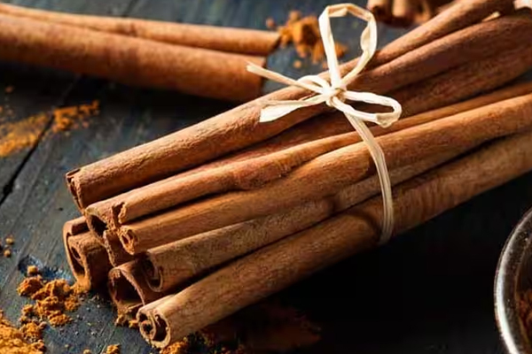பிடிவாதமான தொப்பை கொழுப்பை குறைக்கனுமா அப்போ இந்த உணவுகளை எடுத்துக்கோங்க | Try These Foods To Lose Stubborn Belly Fat
