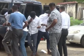 பல்கலைக்கழக மாணவரின் மரணம்; 11 பேருக்கு வகுப்புத்தடை