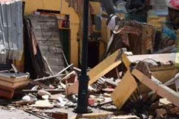 ප්‍රබල භූ කම්පන තත්ත්වයකින් 12ක් මිය යයි - ගොඩනැගිලි තුළ සිර වූවන් සොයා හදිසි සේවා ක්‍රියාත්මකයි..