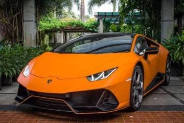 இந்தியாவில் அறிமுகமானது லம்போகினி கார்.. 7.5 கோடியில் மகளுக்கு பரிசளித்த விஜபி; அப்படி என்ன ஸ்பெஷல்?