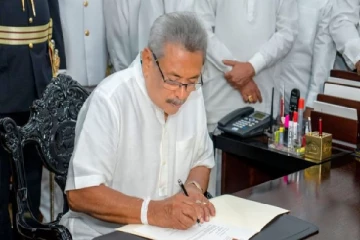 கோட்டாபய ஜனாதிபதியானதே பிரச்சினைகளுக்கு காரணம் - சஜித் தரப்பு விளாசல்