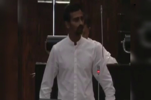 காங்கிரஸை விமர்சித்த உறுப்பினருக்கு சபையில் ஜீவன் தொண்டமான் சாட்டையடி! | Jeevan Thondaman House Member Criticized Congress