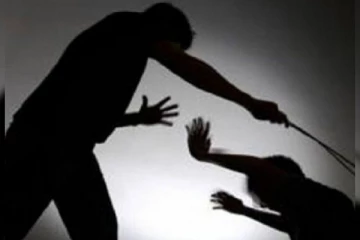 பாடசாலை மாணவனை தாக்கிய அதிபருக்கு நேர்ந்த நிலை!