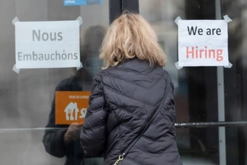 கனடாவில் தொழில் வாய்ப்புக்களை இழந்த 43000 பேர்! அதிர்ச்சி தகவல்