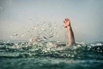 கனடாவில் நீரில் மூழ்கி உயிரிழந்த இந்திய மாணவர்