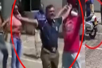அரசாங்கத்திற்கு எதிராக மக்களுடன் கைகோர்த்த பொலிஸ் அதிகாரி    அதிரடியாக கைது