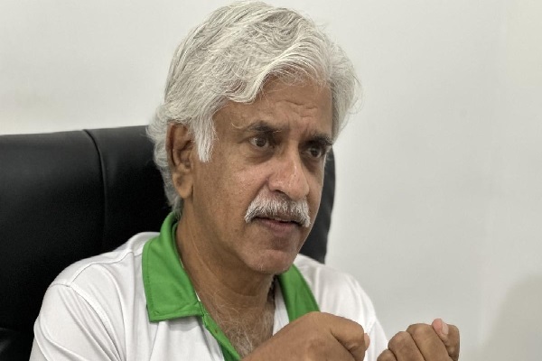 கனடாவில் கிரிக்கெட் பயிற்சி :இலங்கை அணியின் முன்னாள் தலைவர் எடுத்த முடிவு | Arjuna Goes To Canada To Practice Cricket