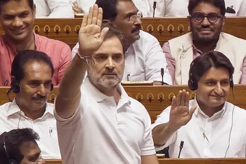 ராகுல் பாஜகவை தான் விமர்சித்தார்; இந்துக்களை இல்லை - பிரியங்கா காந்தி காட்டம்!