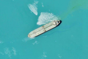 ஈரானில் கைப்பற்றப்பட்ட எண்ணெய் கப்பலில் இலங்கையர்கள்: வெளியான தகவல்