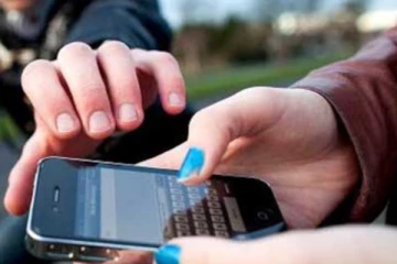 லண்டன் நகரில் செல்போன் திருடர்கள் அதிகரிப்பு