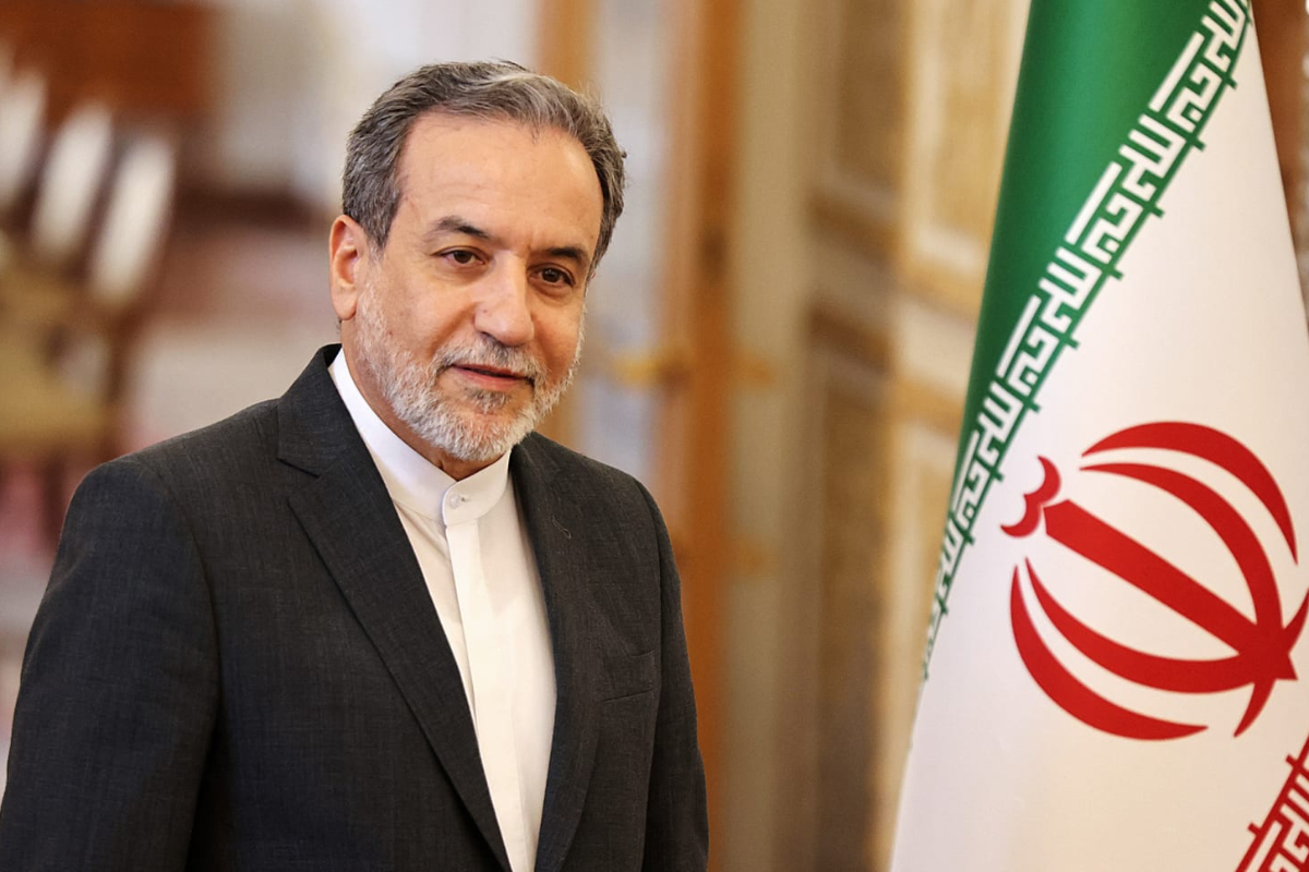 ஆயுதப்படைகள் தயார் நிலையில்.. ட்ரம்பிற்கு கடும் எச்சரிக்கை விடுத்த ஈரான் | Iran War Us President Donald Trump Iran Warns