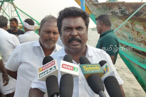 சிறைப்பிடிக்கப்பட்ட கடற்றொழிலாளர்களின் விசைப்படகு விடுவிக்கப்படும் - கடற்றொழில் சங்க பிரதிநிதி | Boat Captured Karaikal Fishermen Will Be Released